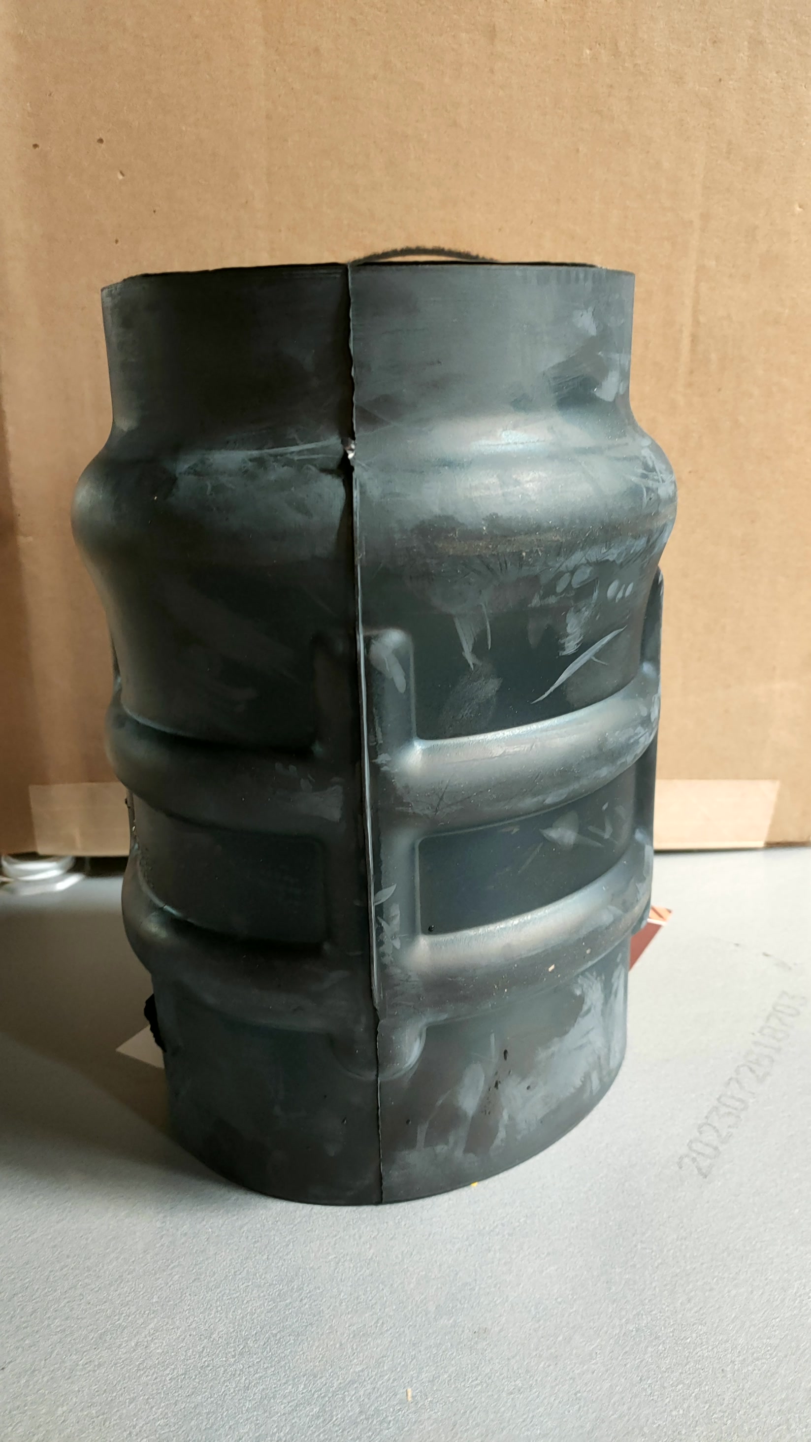 约翰迪尔发念头进气管RE528557